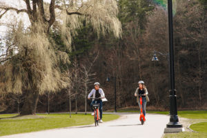 Read more about the article Neuron launches e-scooters and e-bikes in the Region of Waterloo!